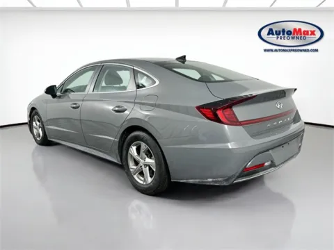 More photos of 2022 Hyundai Sonata SE at AutoMax Marlborough, MA