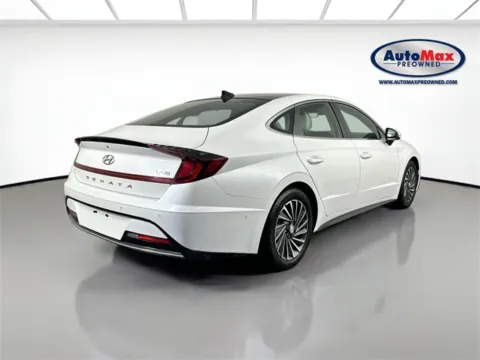 Photos of 2022 Hyundai Sonata Hybrid Limited for sale in Marlborough, MA at AutoMax Marlborough