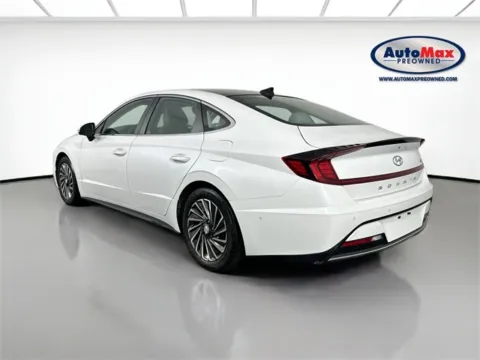 More photos of 2022 Hyundai Sonata Hybrid Limited at AutoMax Marlborough, MA