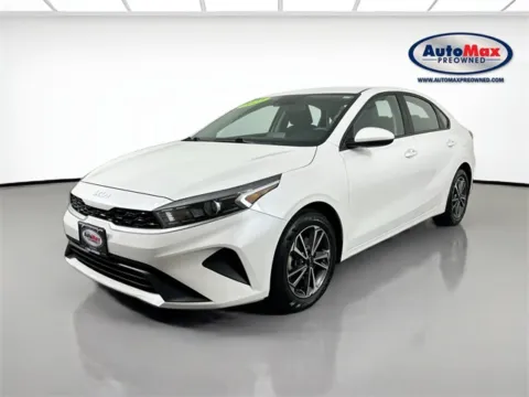 More photos of 2023 Kia Forte LXS at AutoMax Marlborough, MA