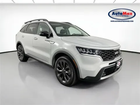 Gray 2022 Kia Sorento X-Line EX for sale in Marlborough, MA