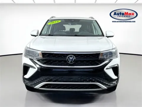 Photos of 2024 Volkswagen Taos 1.5T SE for sale in Marlborough, MA at AutoMax Marlborough