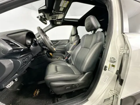 More photos of 2022 Subaru Forester Wilderness at AutoMax Marlborough, MA