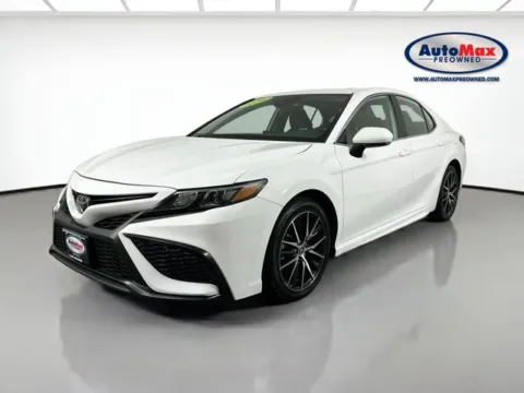 More photos of 2024 Toyota Camry SE at AutoMax Marlborough, MA