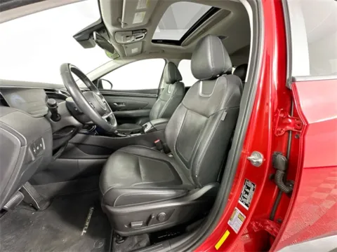 More photos of 2022 Hyundai Tucson SEL at AutoMax Marlborough, MA