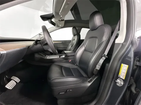 More photos of 2023 Tesla Model Y Performance at AutoMax Marlborough, MA