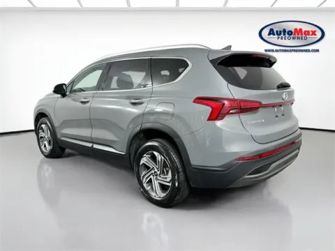 More photos of 2023 Hyundai Santa Fe SEL at AutoMax Marlborough, MA