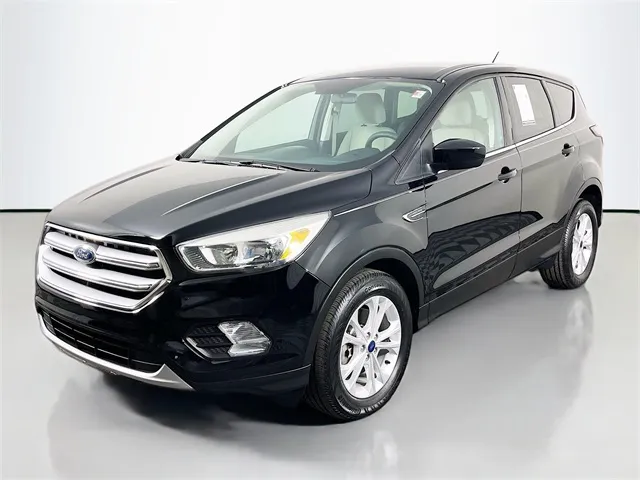 Black 2017 Ford Escape SE for sale in Bel Air, MD