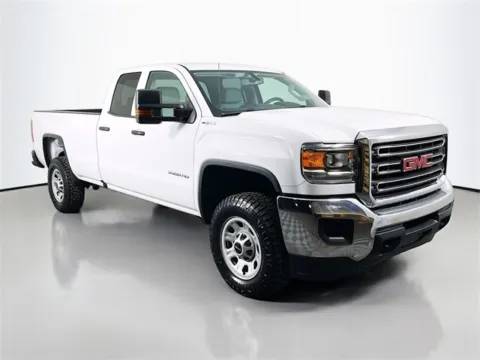 More photos of 2018 GMC Sierra 3500HD at Superior Motor Company, MD
