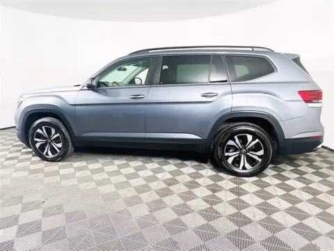 Photos of 2024 Volkswagen Atlas 2.0T SE for sale in Bel Air, MD at Superior Motor Company