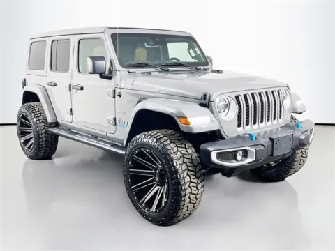More photos of 2022 Jeep Wrangler at Superior Motor Company, MD