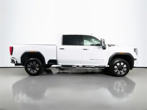 More photos of 2024 GMC Sierra 2500HD Denali at Superior Motor Company, MD