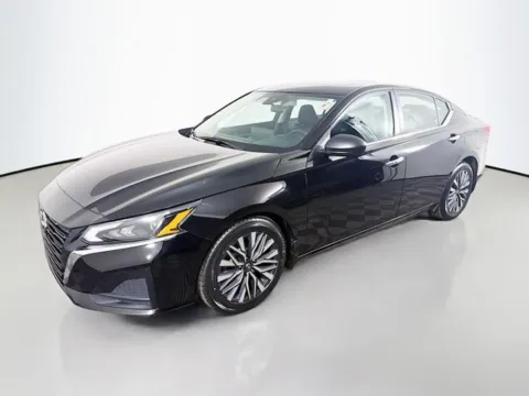 Black 2023 Nissan Altima 2.5 SV for sale in Bel Air, MD