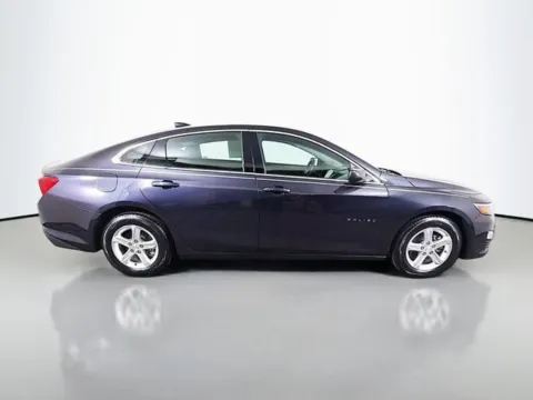 More photos of 2023 Chevrolet Malibu LT at Superior Motor Company, MD