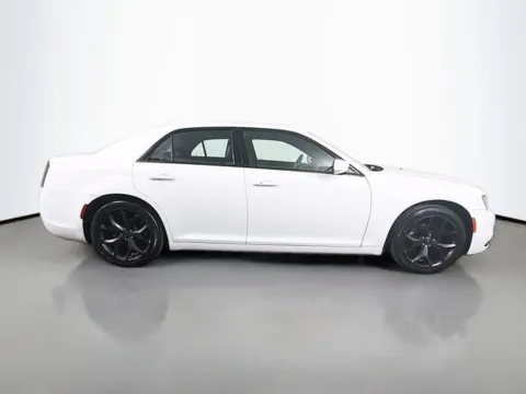 More photos of 2021 Chrysler 300 S at Superior Motor Company, MD