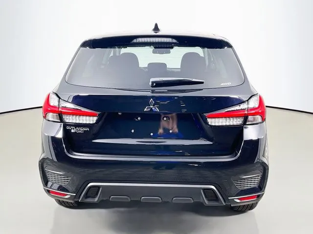 2024 Mitsubishi Outlander Sport ES - Photo 8