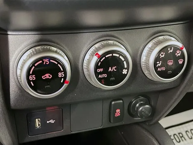 2024 Mitsubishi Outlander Sport ES - Photo 22