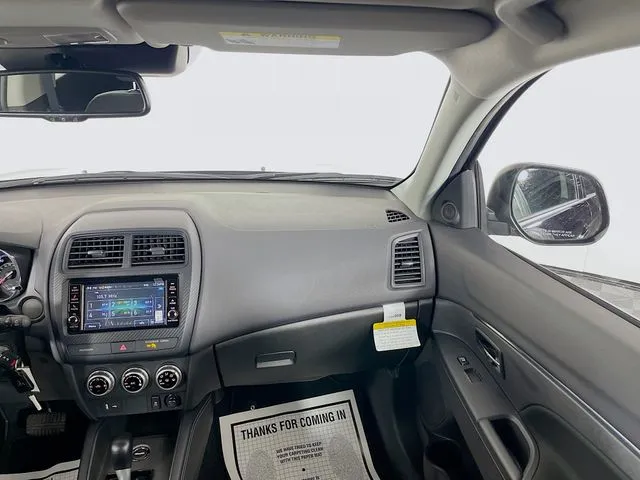 2024 Mitsubishi Outlander Sport ES - Photo 13