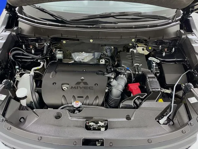 2024 Mitsubishi Outlander Sport ES - Photo 28