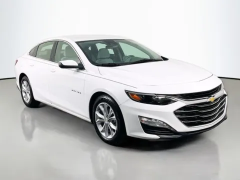 More photos of 2019 Chevrolet Malibu Hybrid at Superior Motor Company, MD