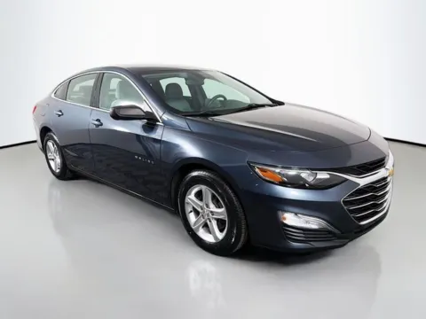 More photos of 2019 Chevrolet Malibu LS at Superior Motor Company, MD