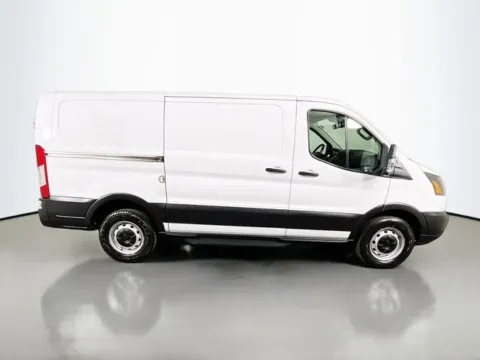 More photos of 2019 Ford Transit-250 at Superior Motor Company, MD