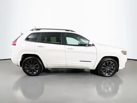 More photos of 2019 Jeep Cherokee Limited at Superior Motor Company, MD