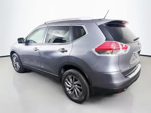Another view of 2016 Nissan Rogue SL for sale in Bel Air, MD at Superior Motor Company