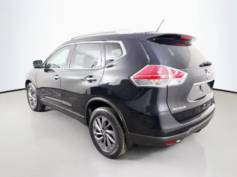 Another view of 2016 Nissan Rogue SL for sale in Bel Air, MD at Superior Motor Company