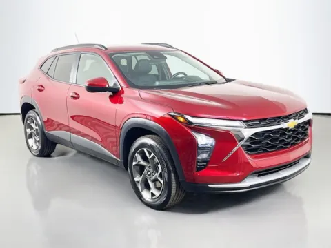 More photos of 2025 Chevrolet Trax LT at Superior Motor Company, MD