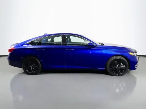 More photos of 2018 Honda Accord Sport at Superior Motor Company, MD