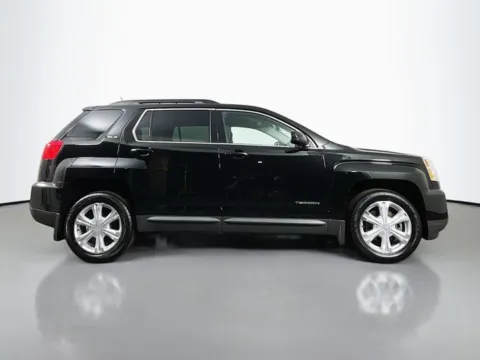 More photos of 2017 GMC Terrain SLE-2 at Superior Motor Company, MD