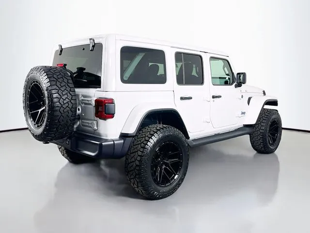 2025 Jeep Wrangler 4xe Sahara 4XE - Photo 6