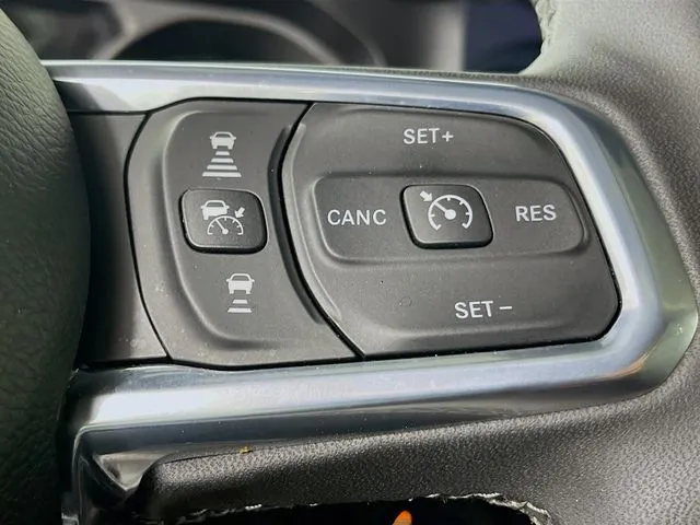 2025 Jeep Wrangler 4xe Sahara 4XE - Photo 12