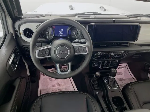 2025 Jeep Wrangler 4xe Sahara 4XE - Photo 10