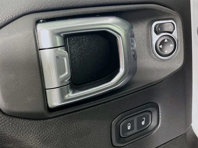 2025 Jeep Wrangler 4xe Sahara 4XE - Photo 27