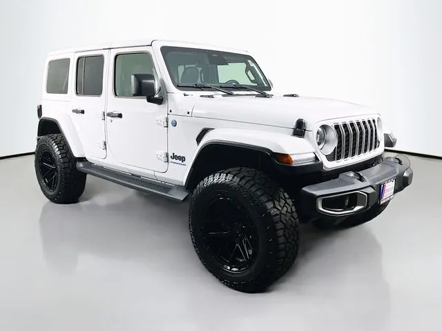 2025 Jeep Wrangler 4xe Sahara 4XE - Photo 4