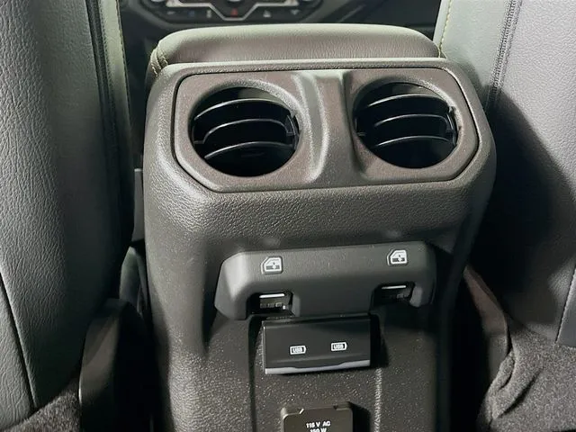 2025 Jeep Wrangler 4xe Sahara 4XE - Photo 28