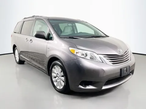 More photos of 2016 Toyota Sienna LE at Superior Motor Company, MD