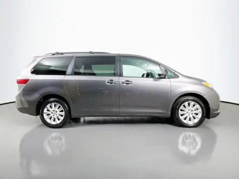 More photos of 2016 Toyota Sienna LE at Superior Motor Company, MD