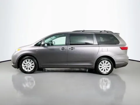 Photos of 2016 Toyota Sienna LE for sale in Bel Air, MD at Superior Motor Company