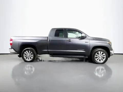 More photos of 2015 Toyota Tundra Limited at Superior Motor Company, MD