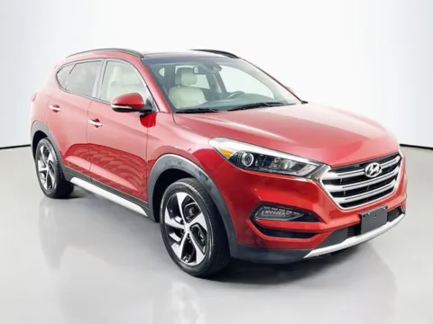 More photos of 2018 Hyundai Tucson Limited at Superior Motor Company, MD