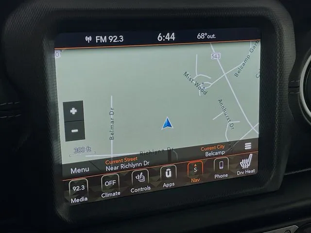 2022 Jeep Wrangler Unlimited Sahara 4XE - Photo 20