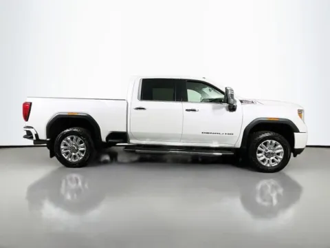 More photos of 2021 GMC Sierra 2500HD Denali at Superior Motor Company, MD