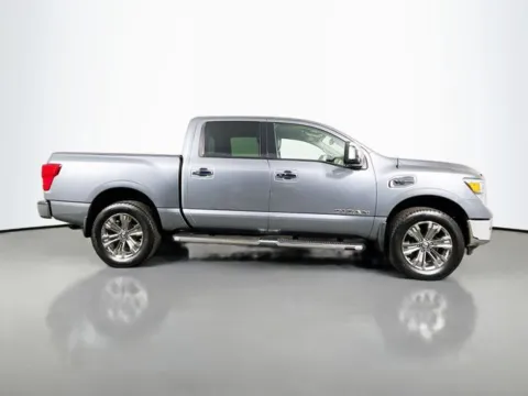 More photos of 2017 Nissan Titan SL at Superior Motor Company, MD