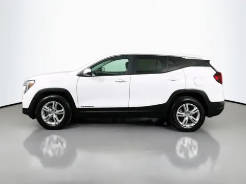 Photos of 2023 GMC Terrain SLE for sale in Bel Air, MD at Superior Motor Company