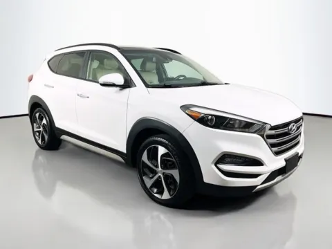 More photos of 2018 Hyundai Tucson Limited at Superior Motor Company, MD