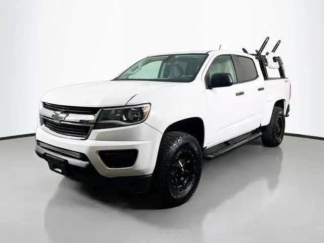 2019 Chevrolet Colorado 4WD Work Truck Crew Cab Short Box's photo