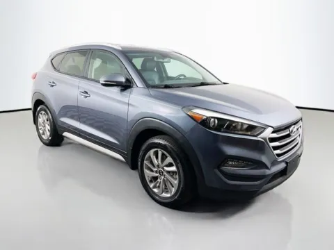 More photos of 2017 Hyundai Tucson SE Plus at Superior Motor Company, MD